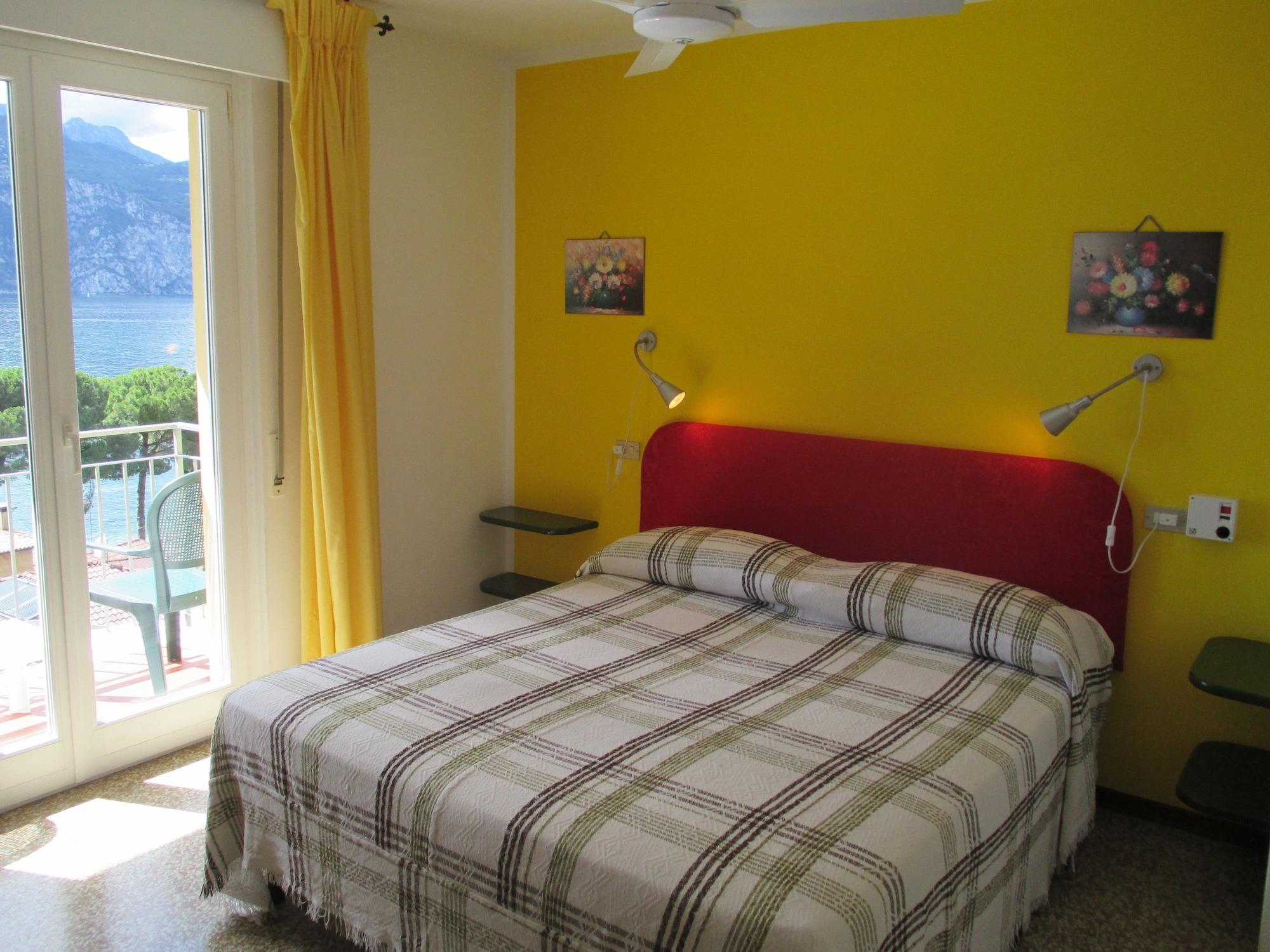 Hotel Casa Popi Malcesine Luaran gambar
