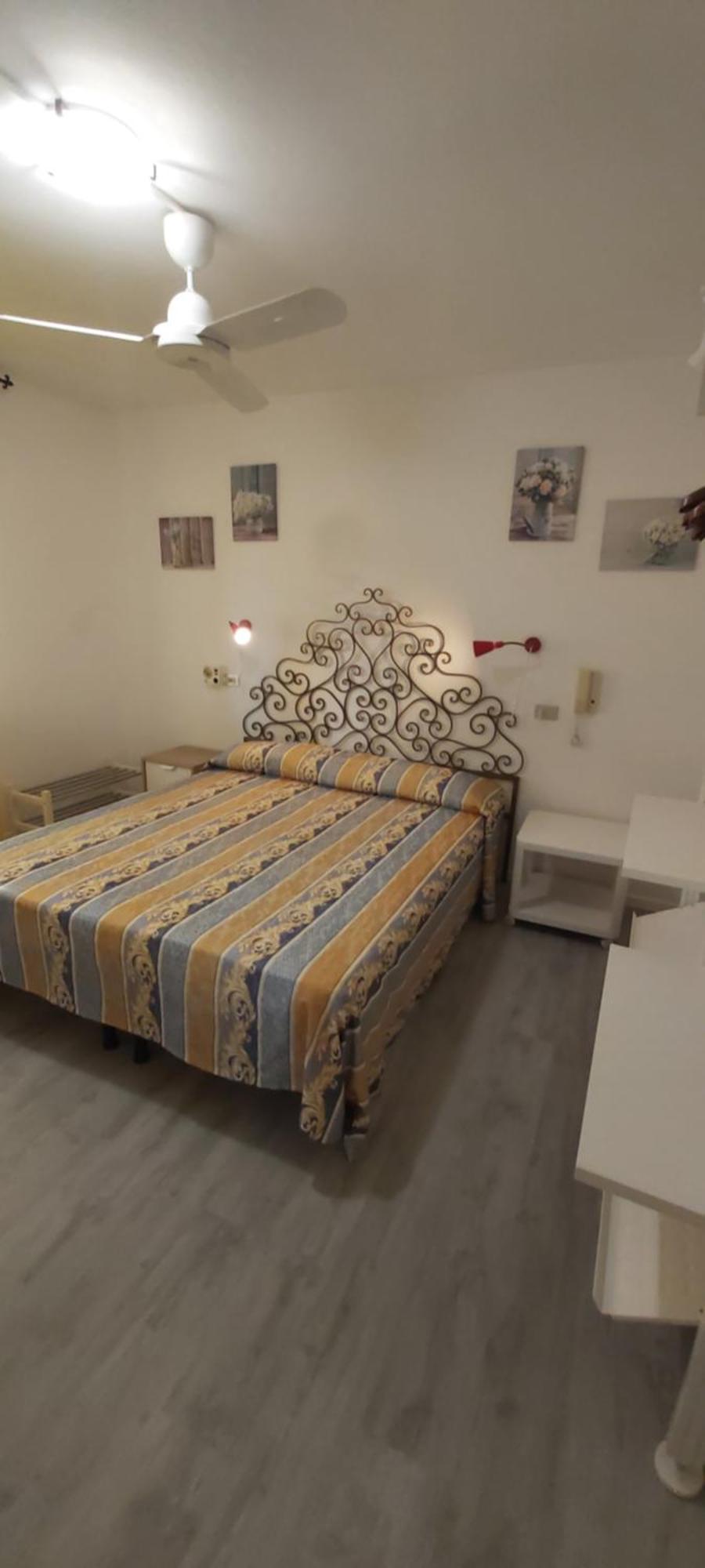 Hotel Casa Popi Malcesine Bilik gambar